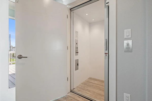 Elevator
