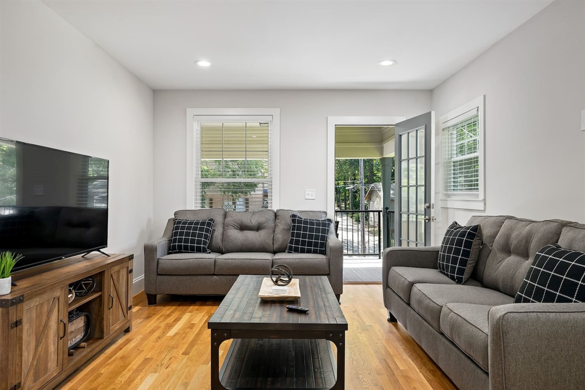 A beautifully arranged space combining comfort with elegance, ideal for unwinding with loved ones.