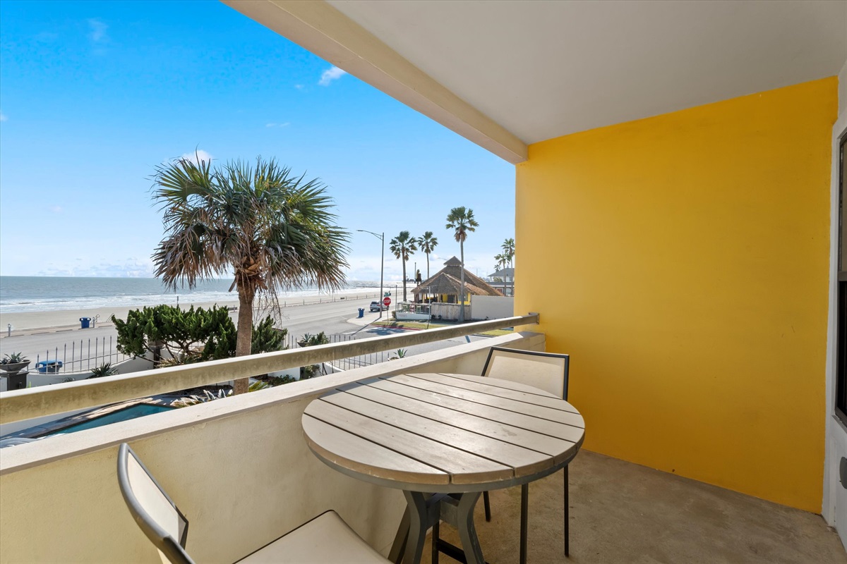 658e4946db2a489eaf47394d3b72158f Large | Beachhouse | Texas | TX | Vacation Homes | Galveston | Crystal Beach | Kokomo | Breezy Days | Beachfront Elegance | Sunrise Serenity | Southern Sands Property Management, LLC