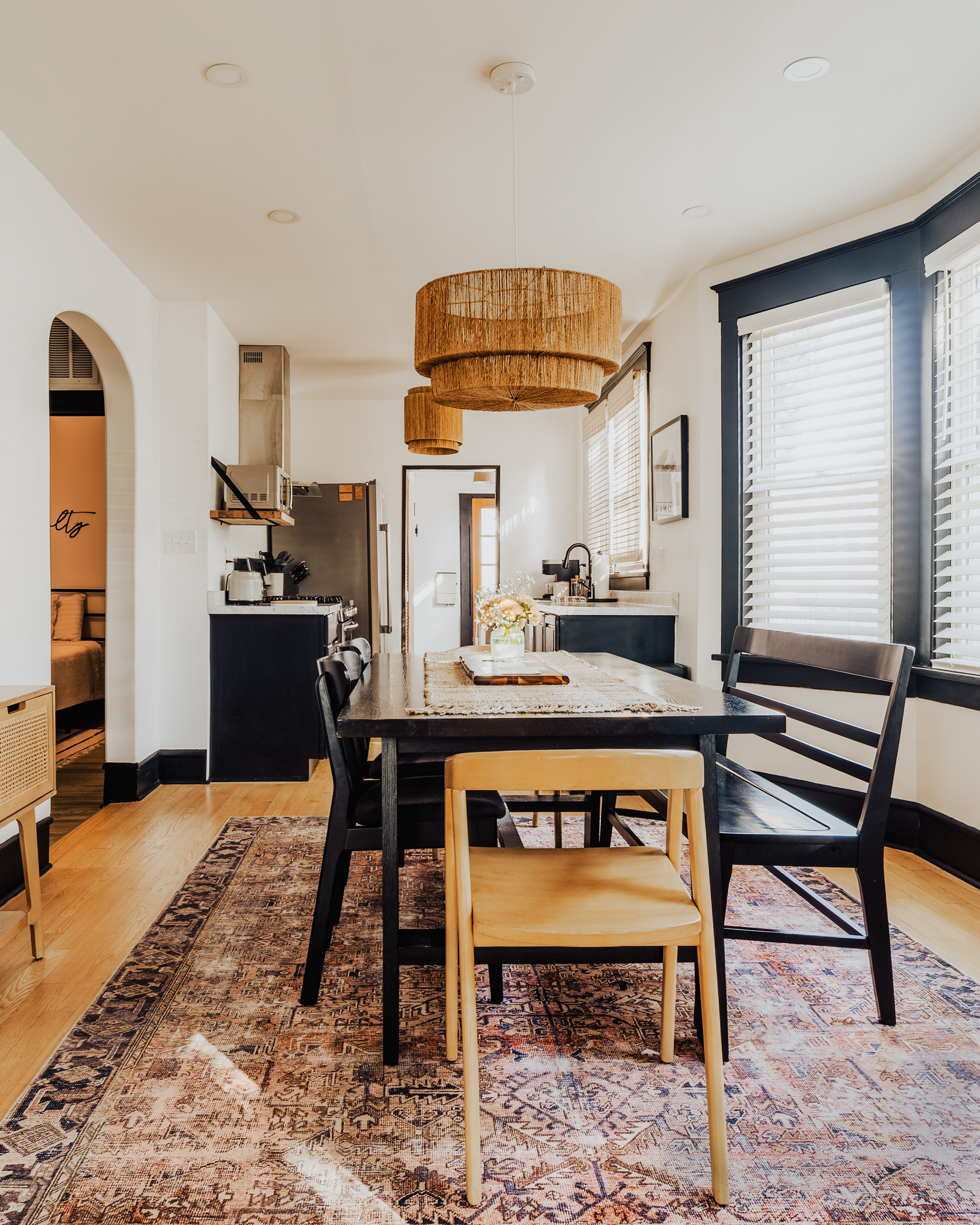 Dining Room Alternative view