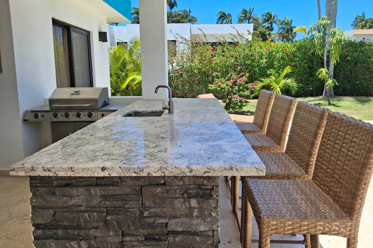 outdoor bar