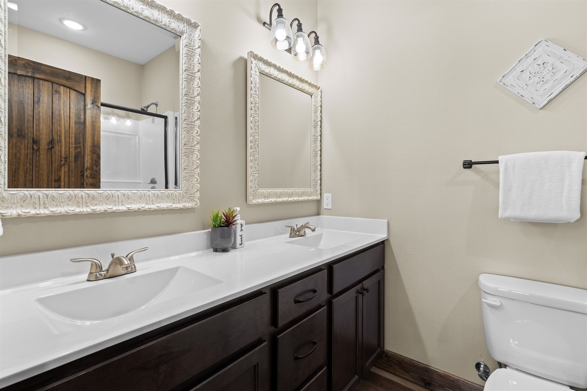 Main level king bedroom bathroom 2 with en suite shower 