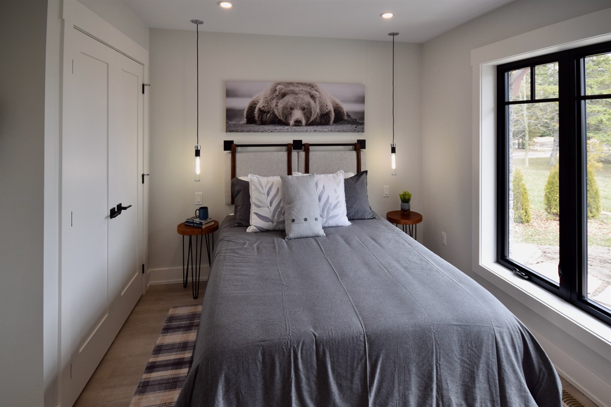 65cd603745af428f8cbb59712e21357a Large