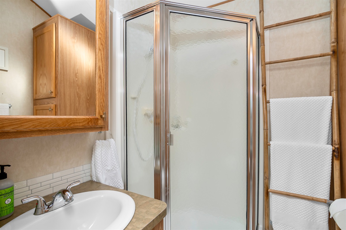 Bathroom with Luxury Linens