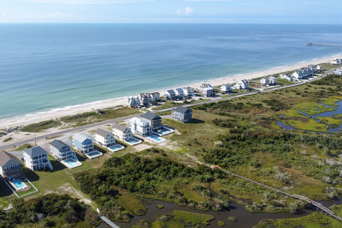 The beauty of oceanfront homes from the sky