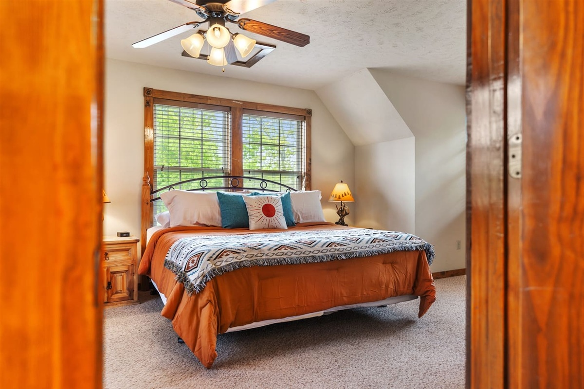 Wake up surrounded by the peaceful Ozarks, then head downstairs for coffee and another day of Branson fun.