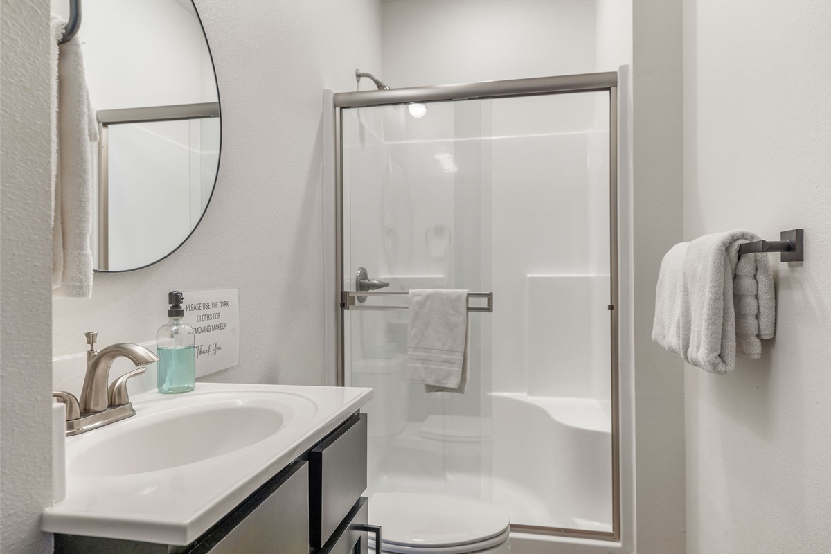 Ensuite bath