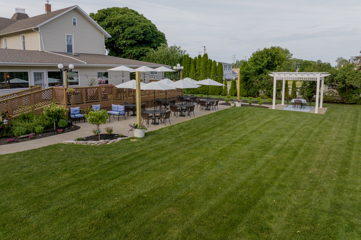 Historic Inn Event Patio in Marblehead Ohio