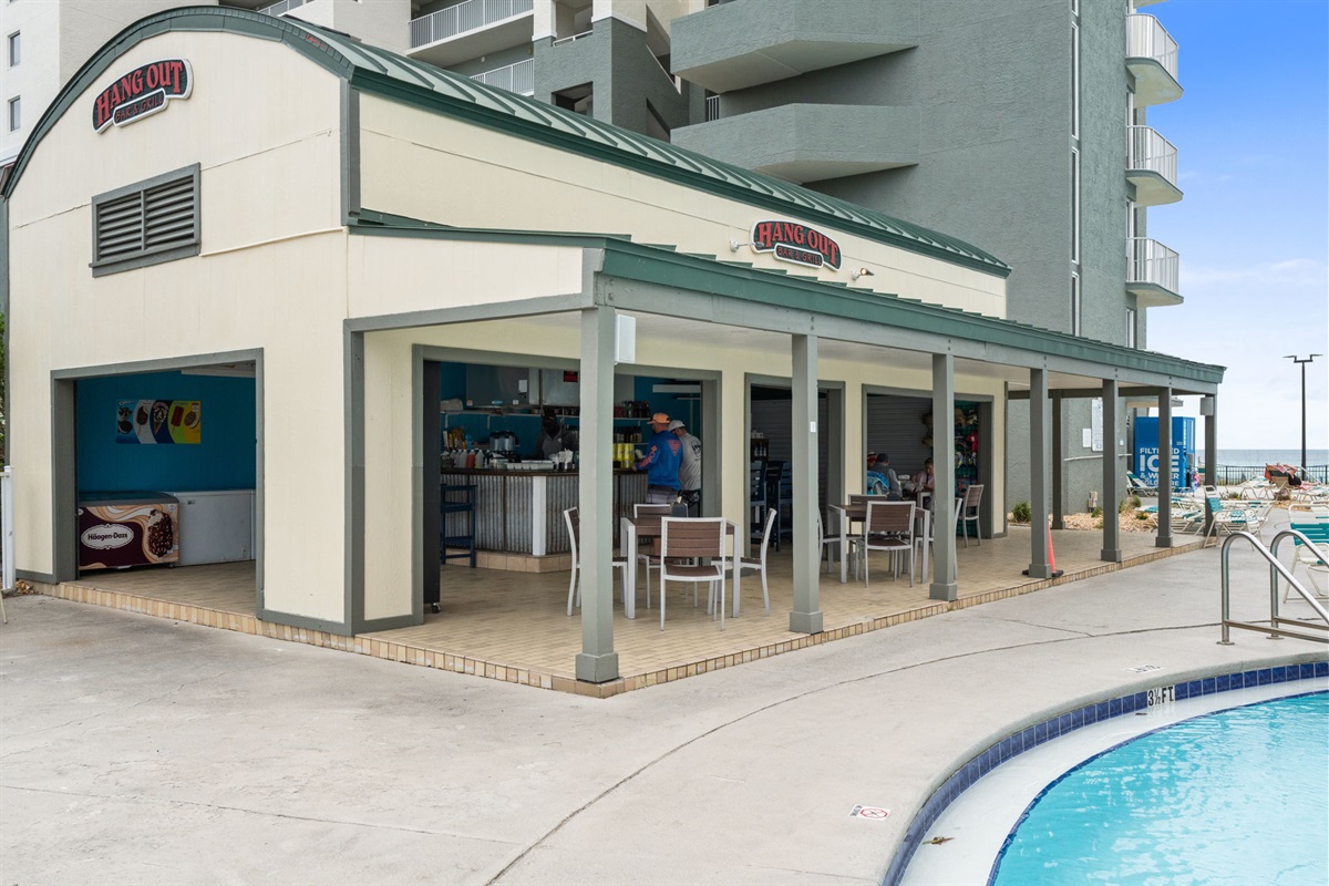 Poolside Bar and Grill