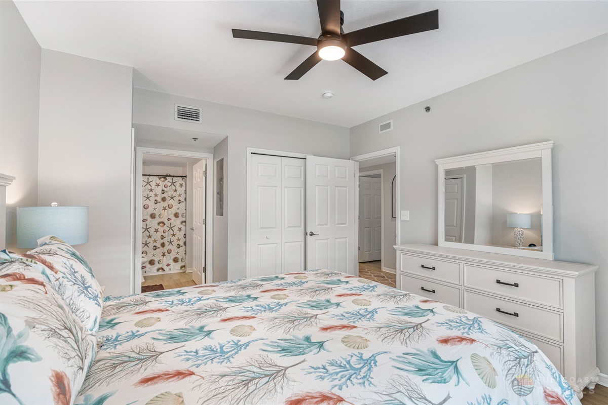Bedroom with Queen Bed and Smart TV