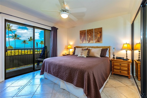 Beautiful tropical Master bedroom with Authentic Hawaiian Art - Ekolu 607