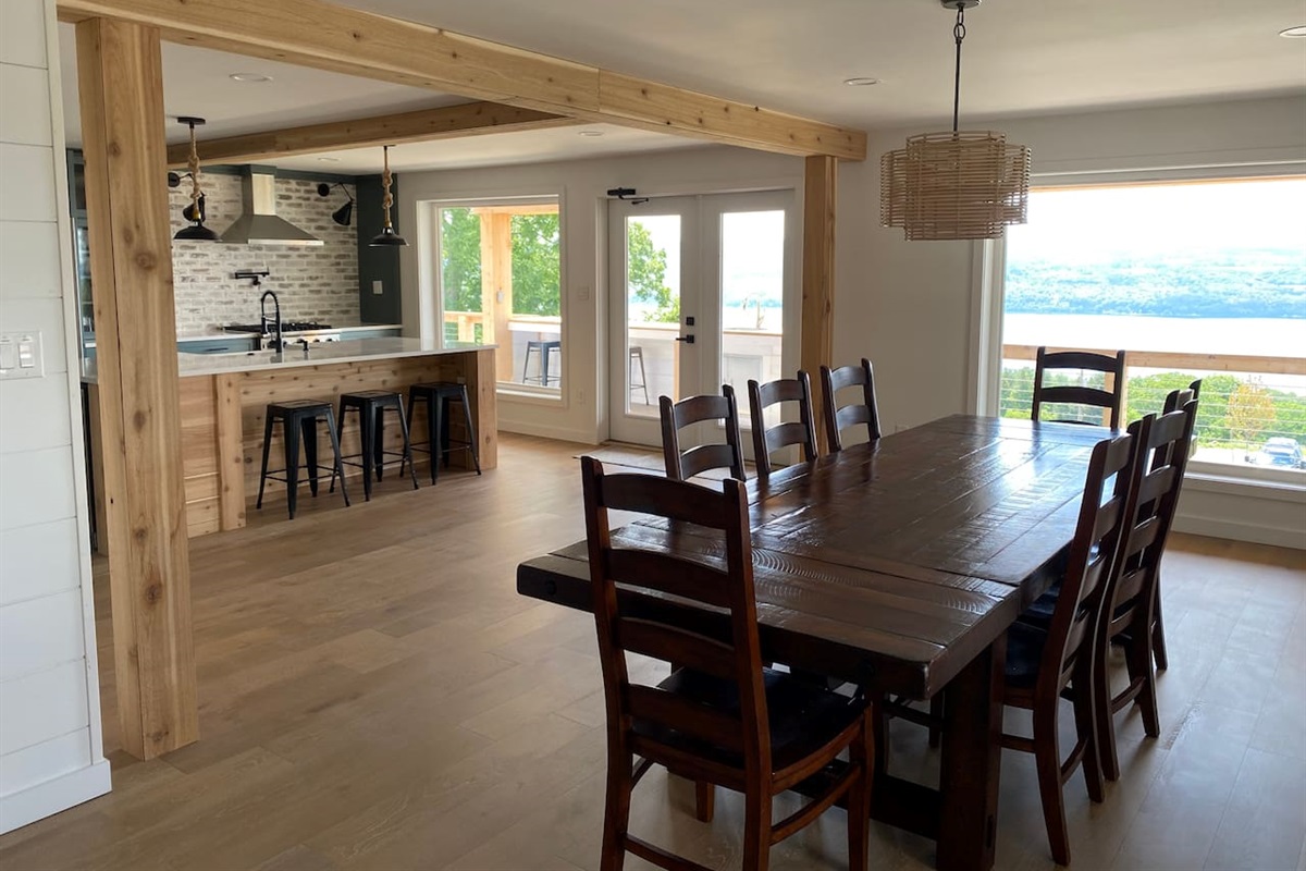 Dining room with a view !