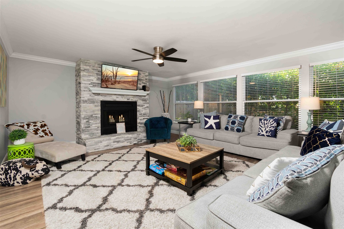 Large living room #2 With Plenty of Board Games