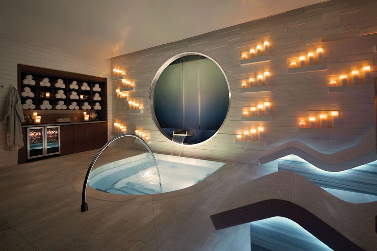 Recharge mind and body at Vdara’s luxury spa — pampering services just an elevator ride away. 🛁✨