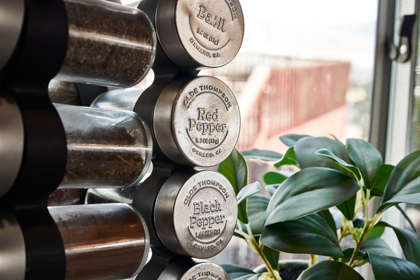 Full Spice Rack