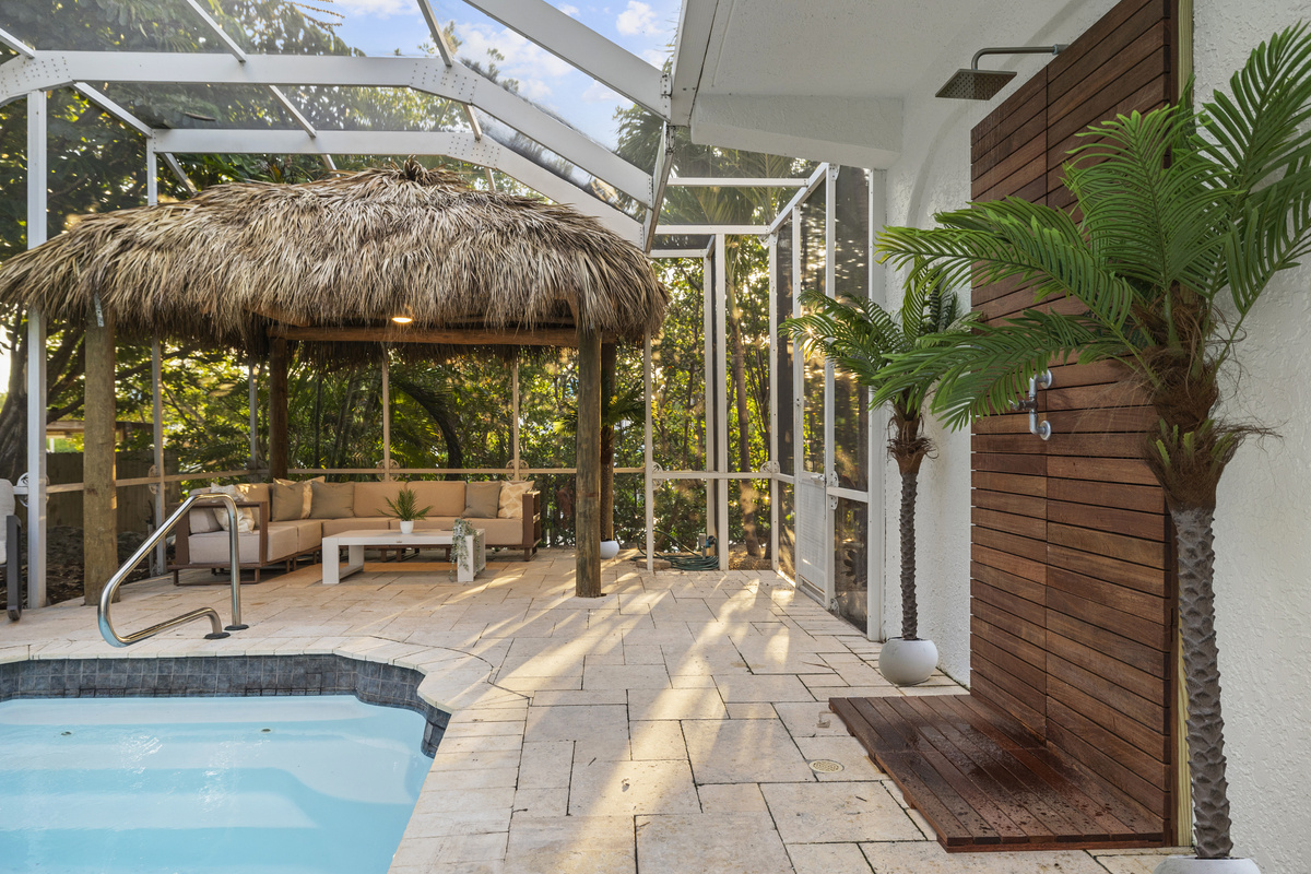 Enjoy the outdoor shower to rinse off after getting out of the pool.