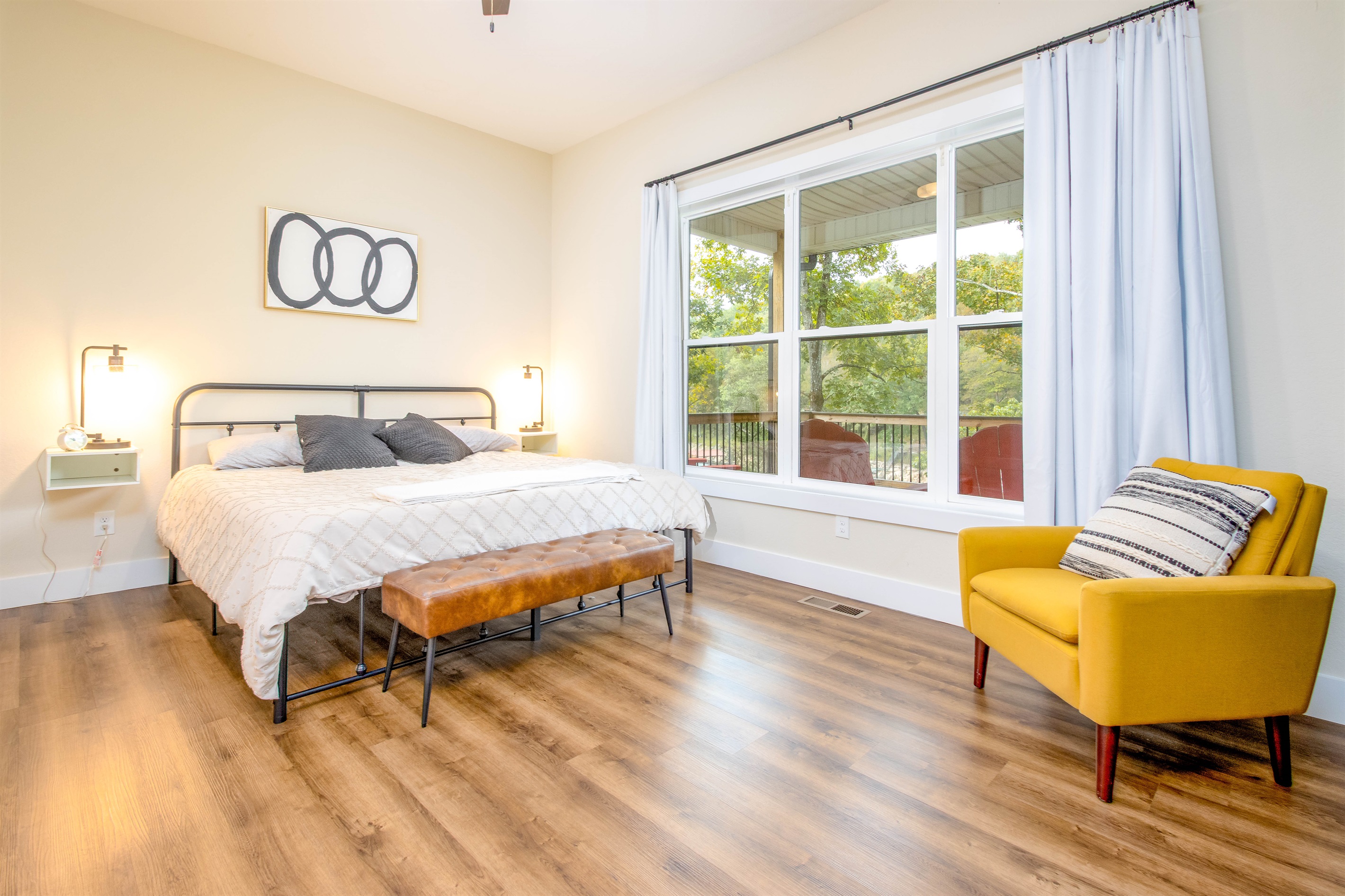 lake front main level king