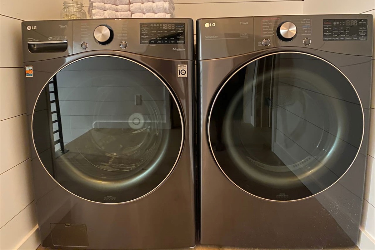 Full size washer & dryer on site 