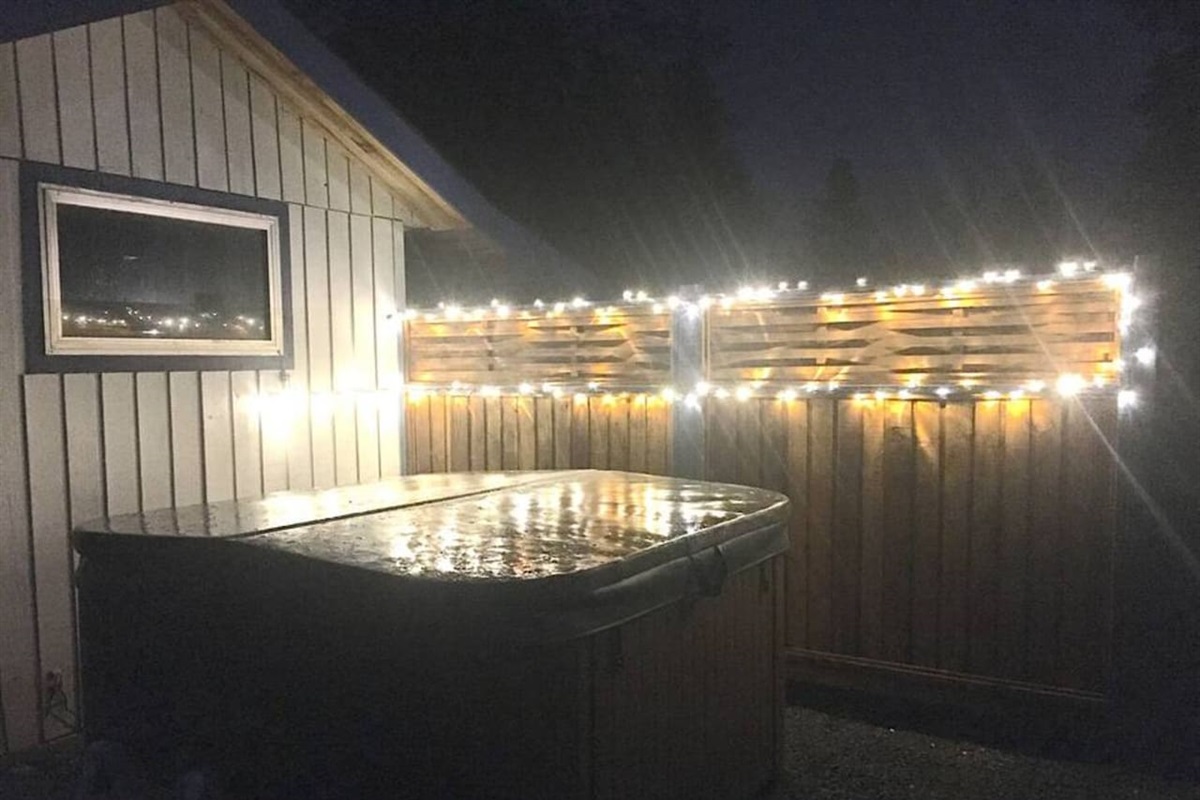 Night-lights at the Hot Tub
