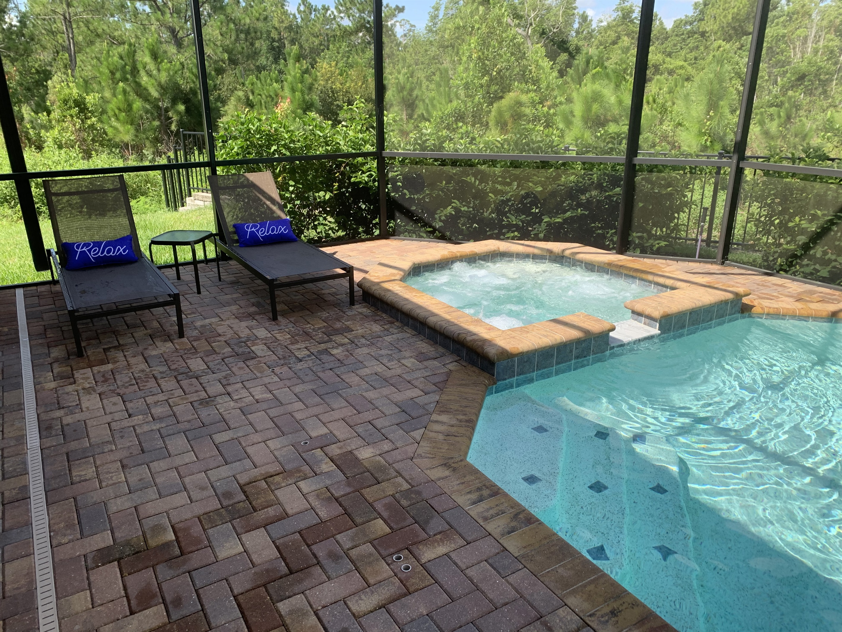 Heated Pool And Spa (Heating is extra $)