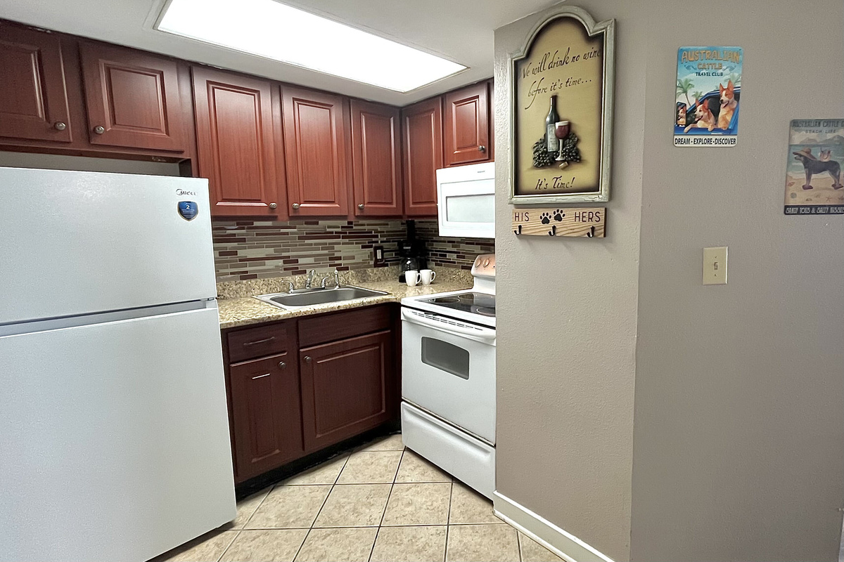 Explore modern kitchen aesthetics in our suite.