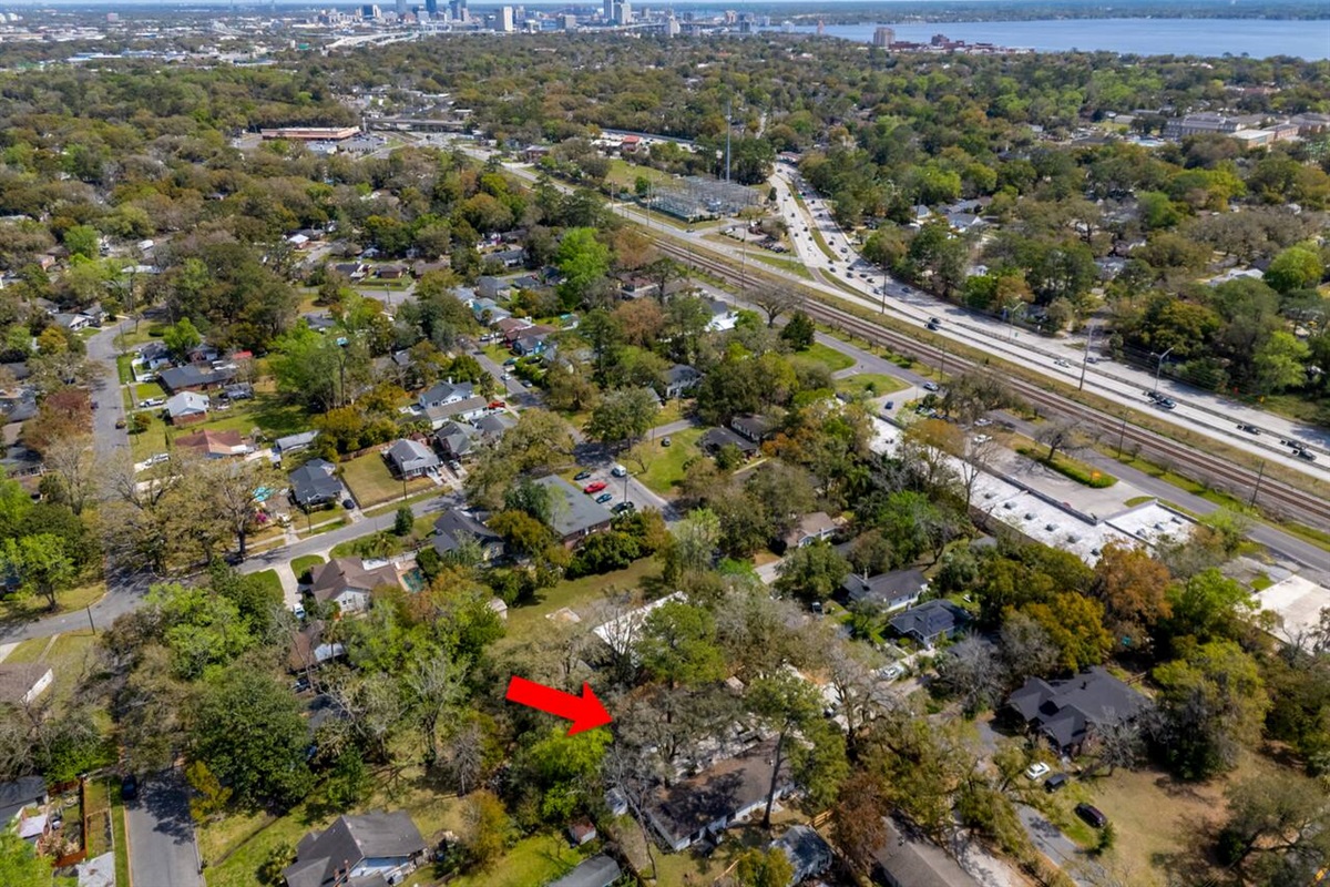 Aerial view highlighting nearby streets & greenery