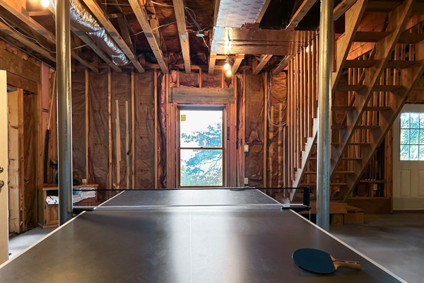 Take on your opponent at table tennis.
