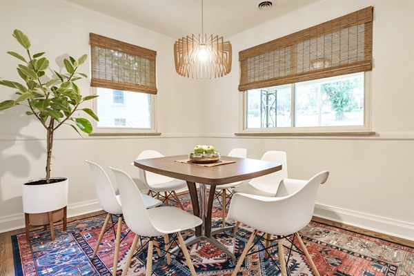 Dining room | cordless bamboo blinds