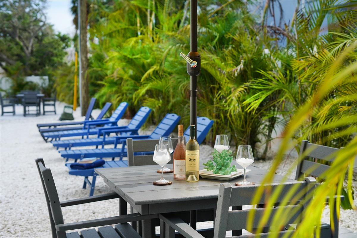 Outdoor loungers and dining area