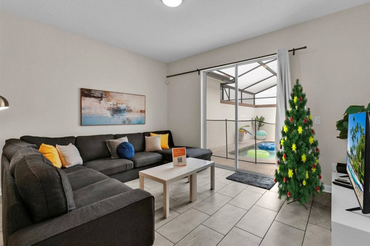 Come Spend the holidays with us! During December, we will have a nice tree for you at our vacation home :)