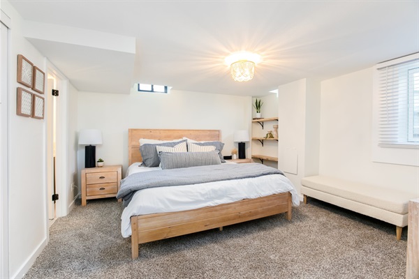 Freshly Updated 5BR2.5B 5min to ND Stadium, photo 29