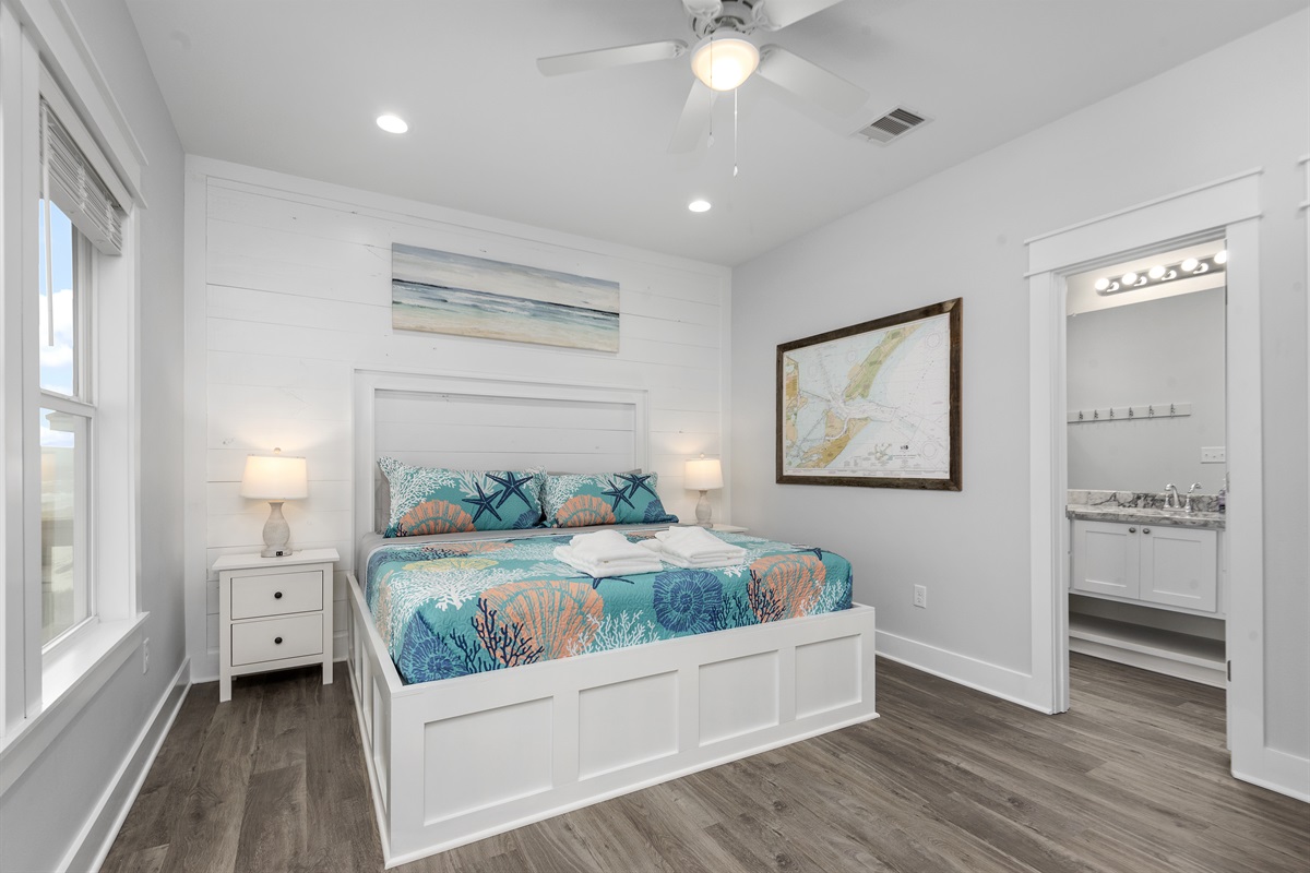 6752b5be2e474da996b68d53e388be96 Large | Beachhouse | Texas | TX | Vacation Homes | Galveston | Crystal Beach | Kokomo | Breezy Days | Beachfront Elegance | Sunrise Serenity | Southern Sands Property Management, LLC