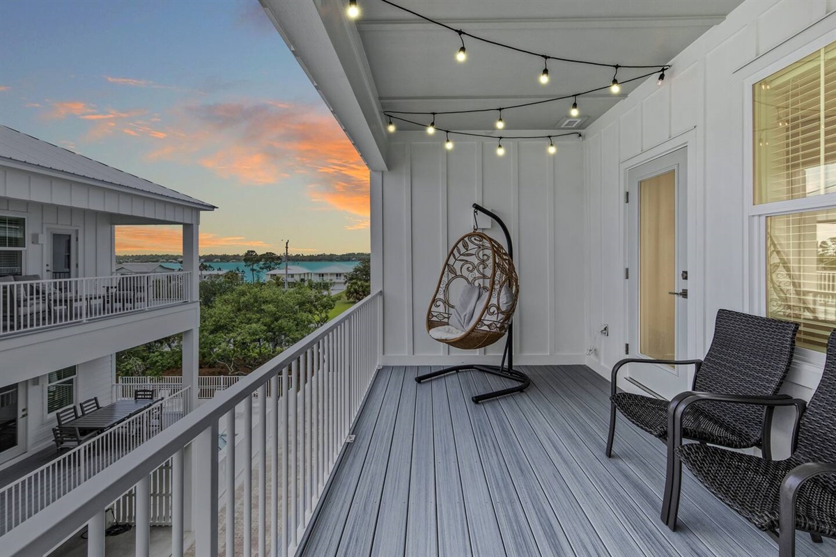 Rest and Recharge in the egg chair or at the table with friends. Water view of the lagoon is a pleasant surprise!