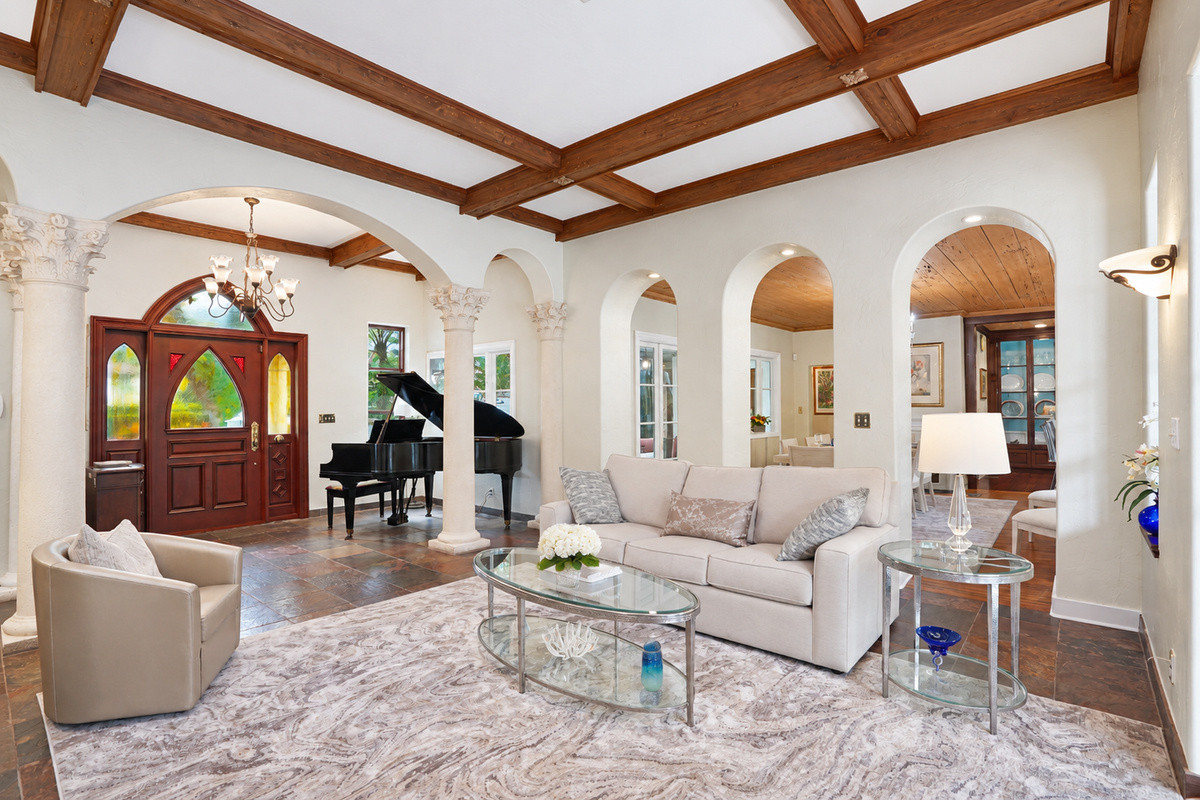 Light-filled spaces designed for comfort