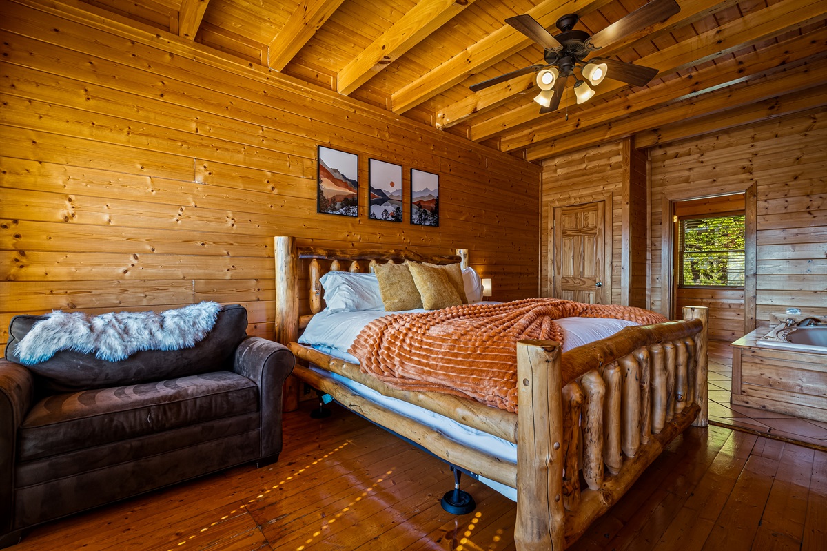 Kind BR suite (3nd level) with private deck and bathroom
