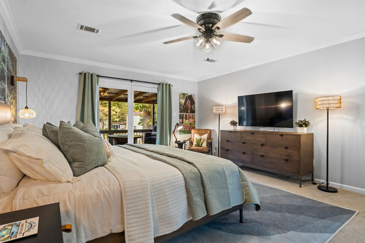 Experience sounds of Nature and Lake Views... 