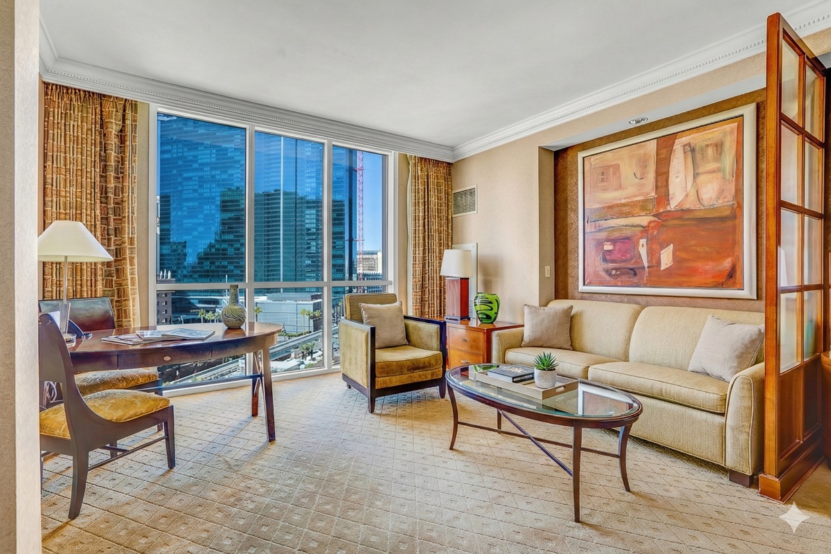 Relax in Style 🛋️ - Spacious & Elegant with Floor-to-Ceiling Windows!