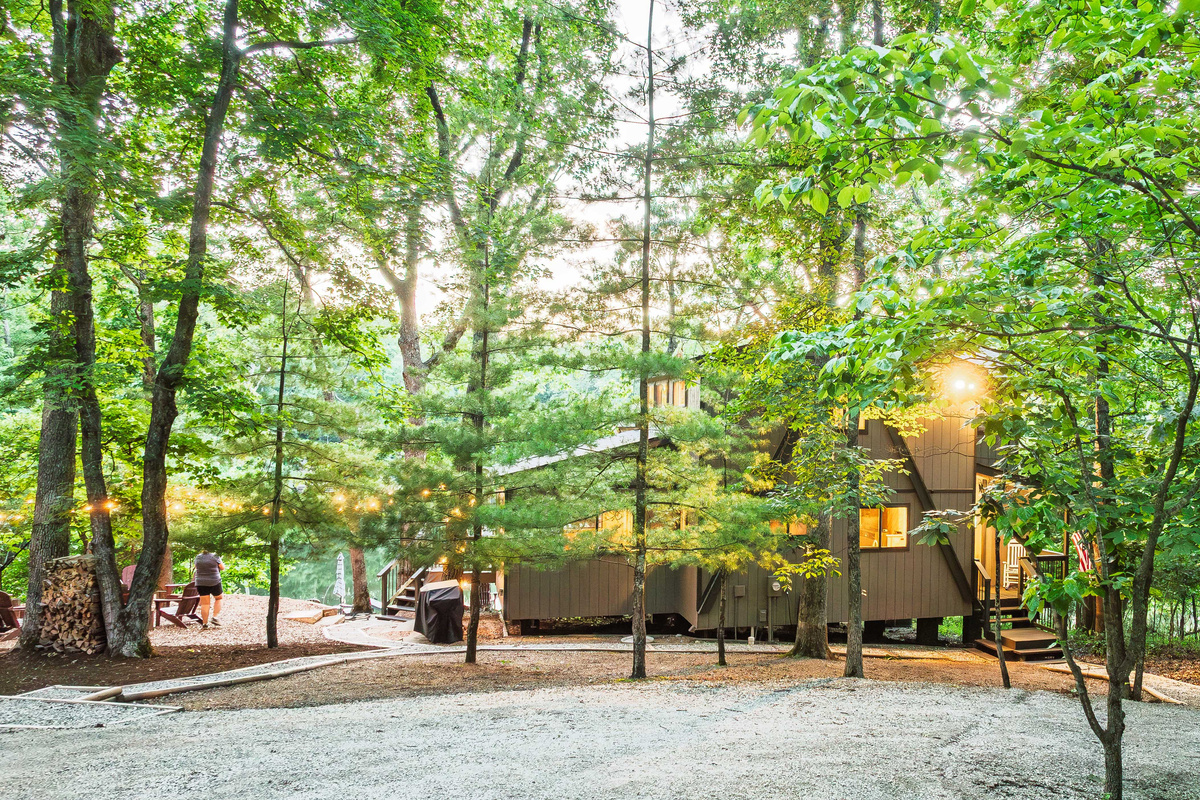 The gravel driveway is a round-a-bout