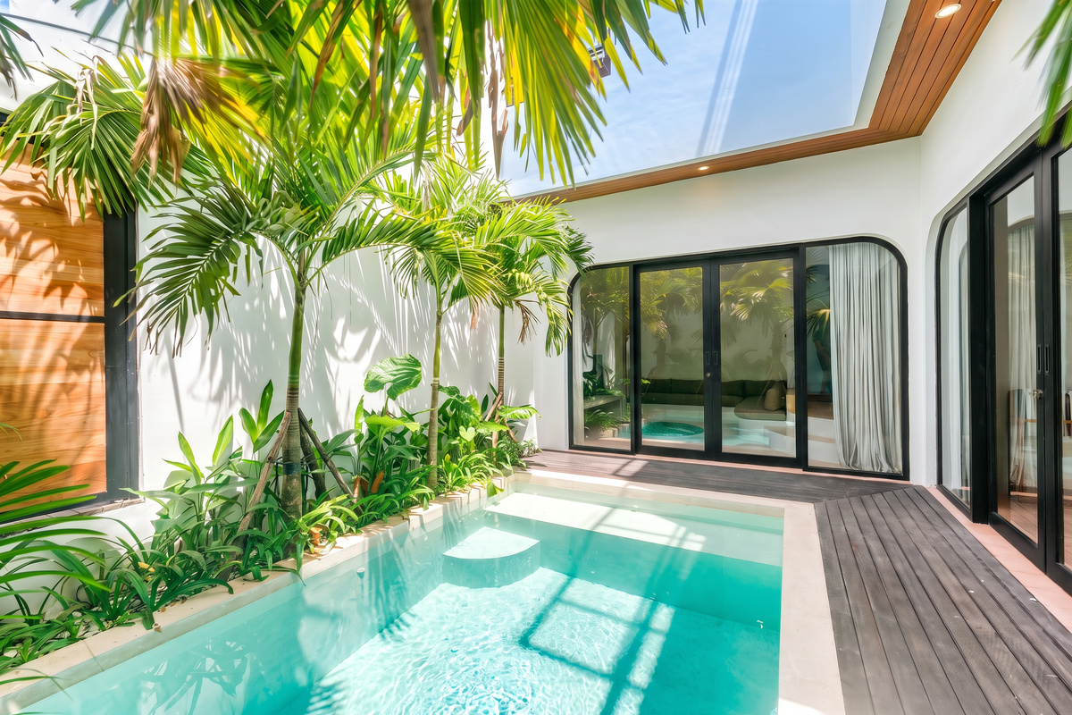 Pool area