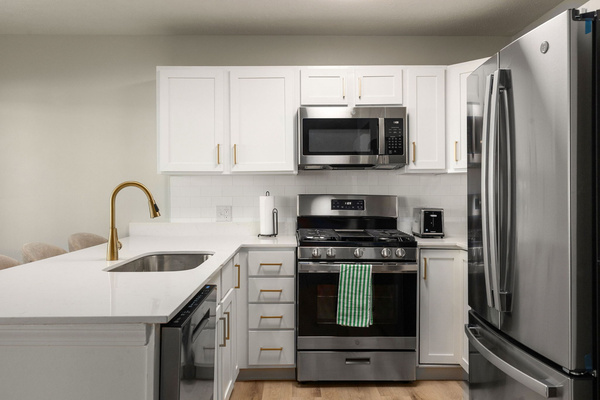 The Irish Landing | 2BR/2BA | Private Balcony, photo 14