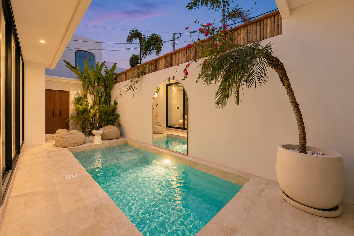 Pool area