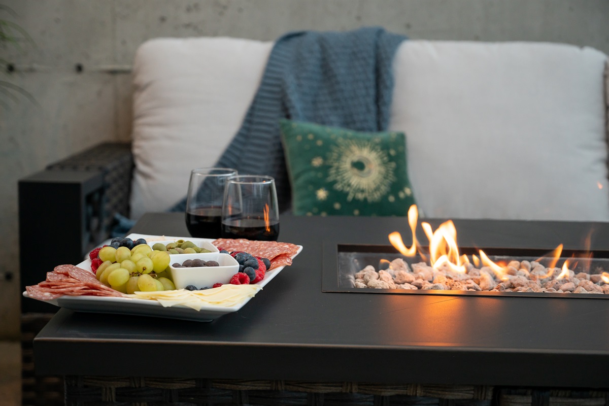 Outdoor lounging with fire table