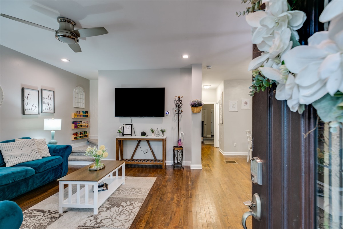 Welcome to your cozy home away from home!