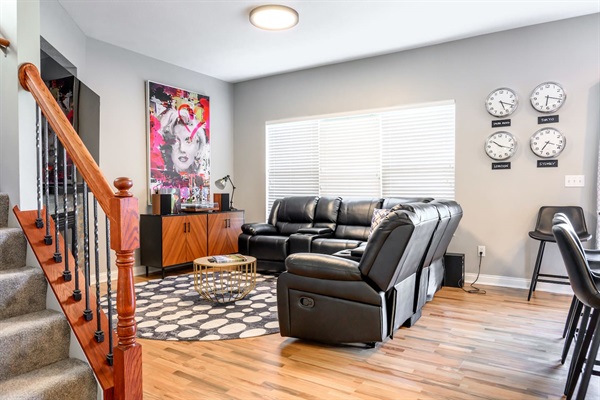 ND Luxury Townhome 8 min to ND Stadium!, photo 16