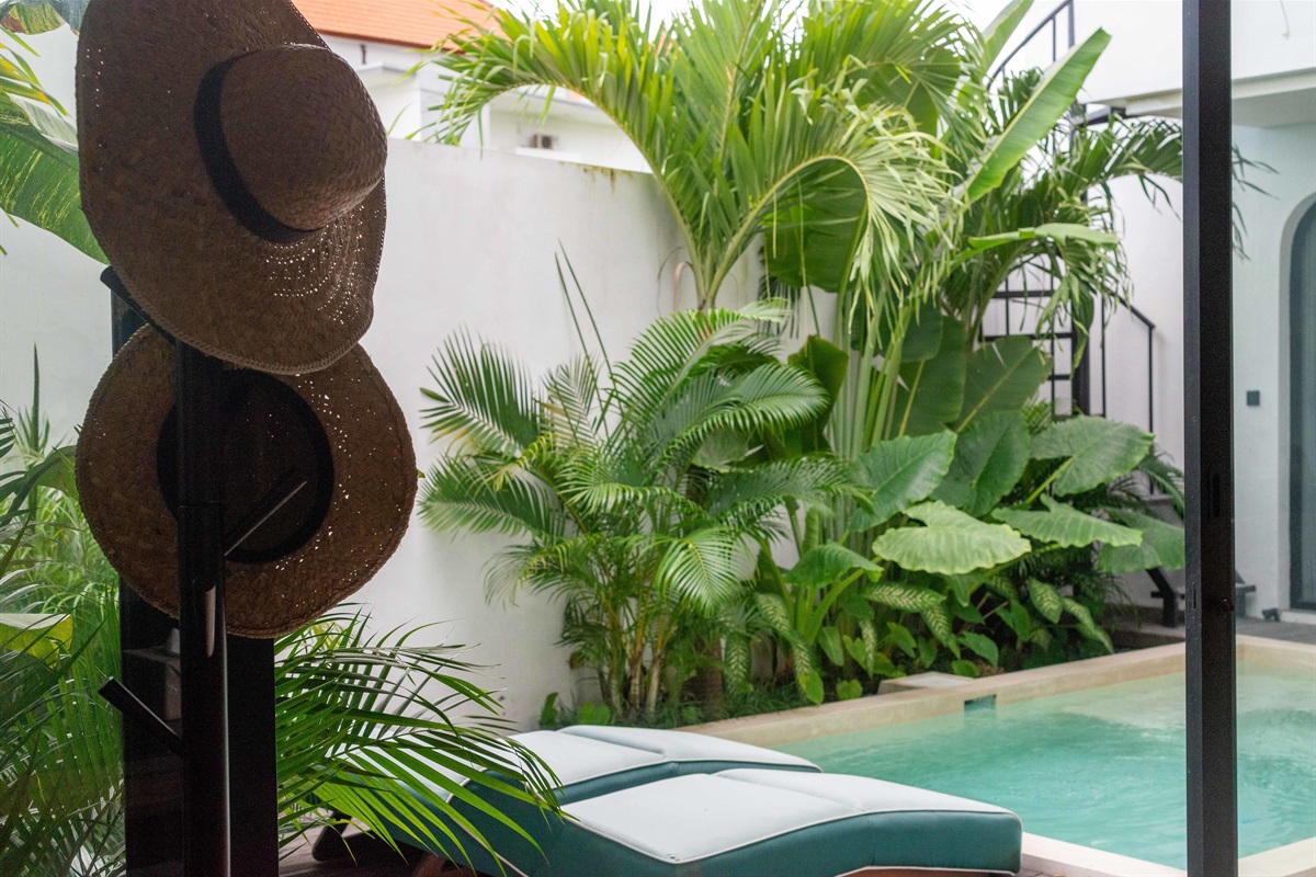 Pool area