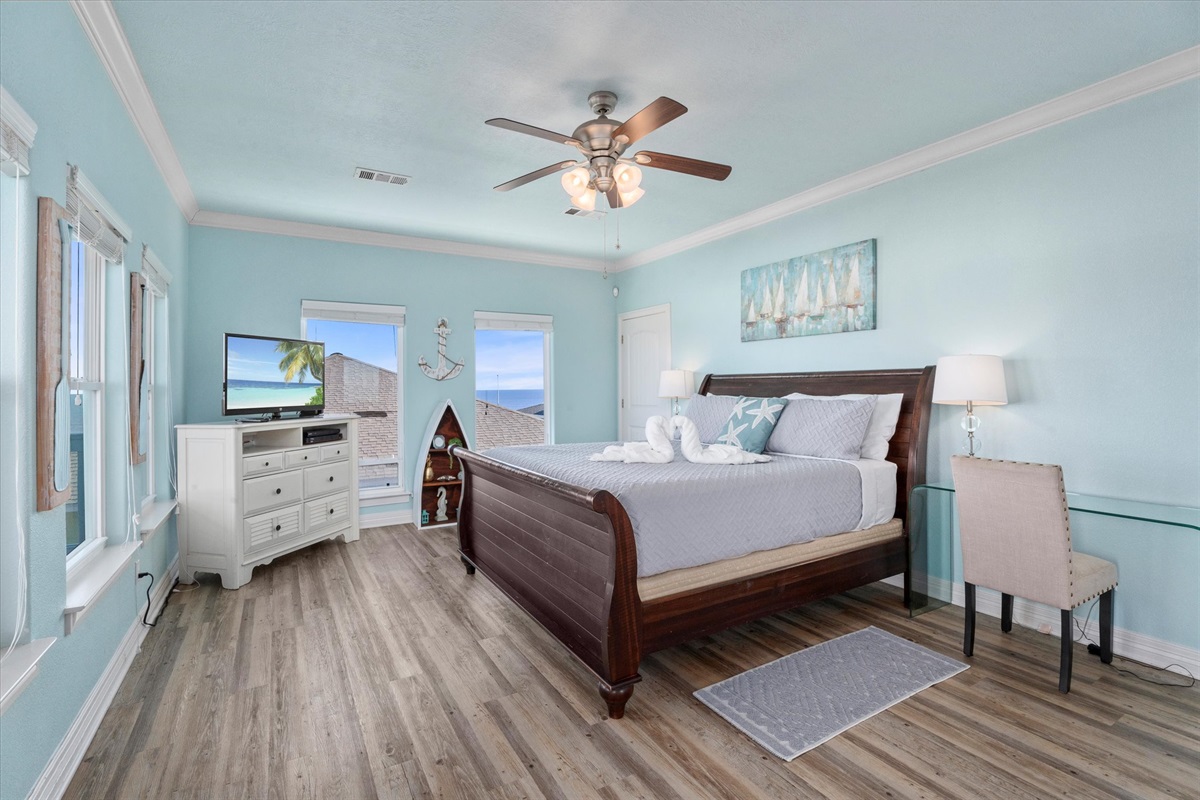 67f688d02c6b46f2ad5a5ef1117e88a5 Large | Beachhouse | Texas | TX | Vacation Homes | Galveston | Crystal Beach | Kokomo | Breezy Days | Beachfront Elegance | Sunrise Serenity | Southern Sands Property Management, LLC