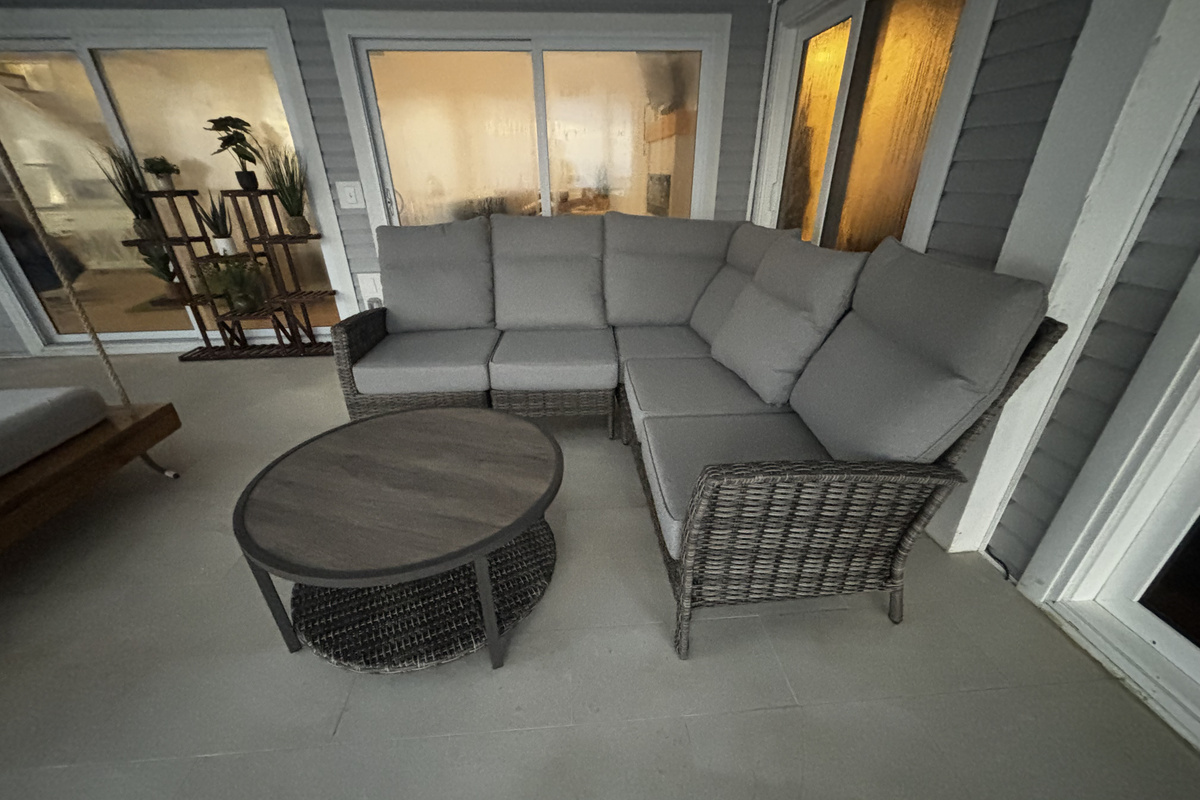 Reclining patio furniture