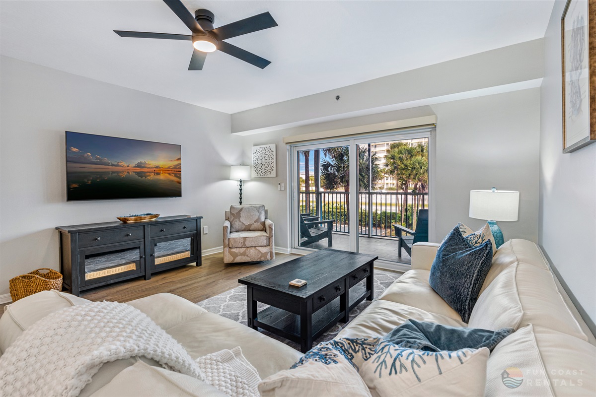 Spacious Living Room Area