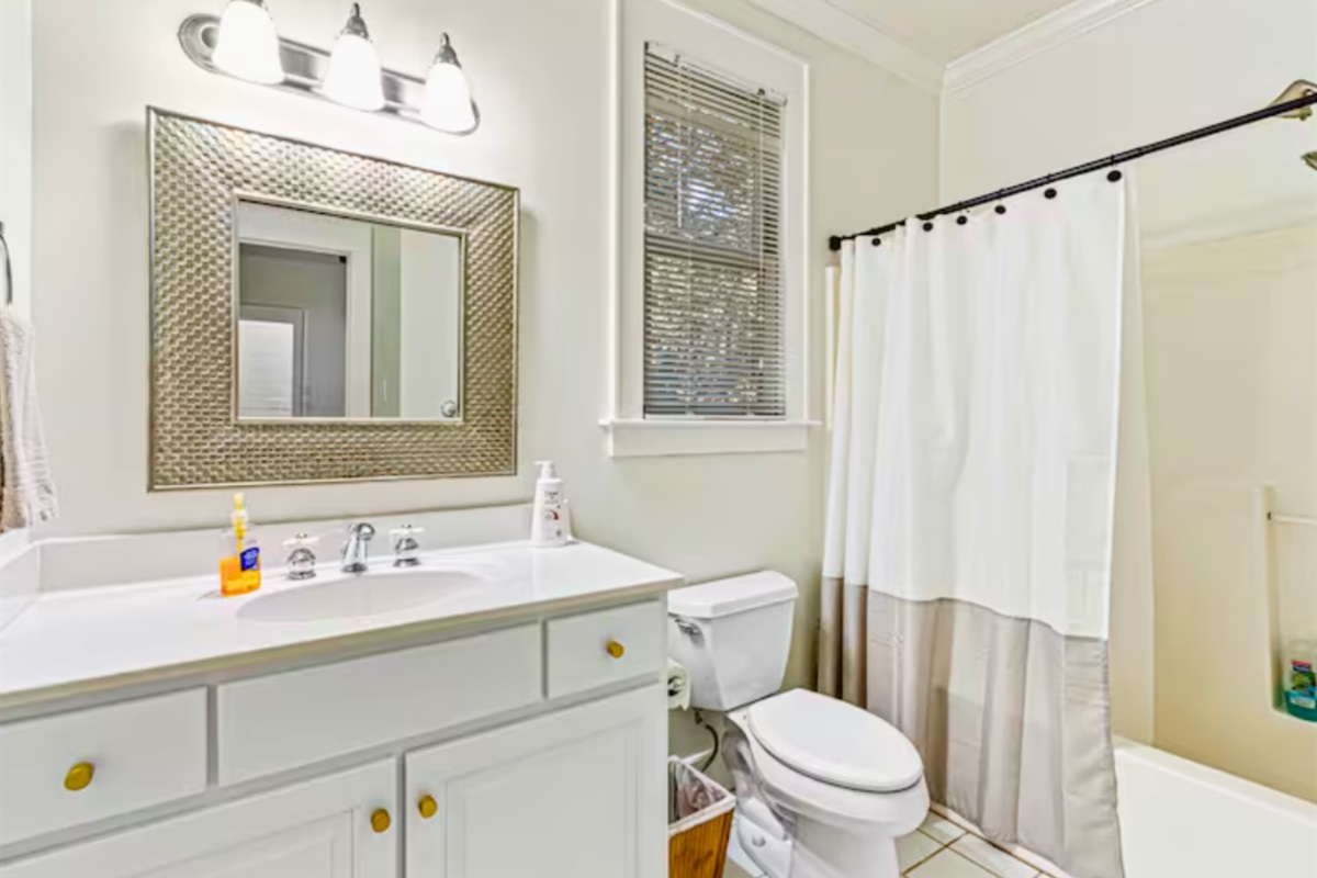 Ensuite Bathroom in the Third Bedroom