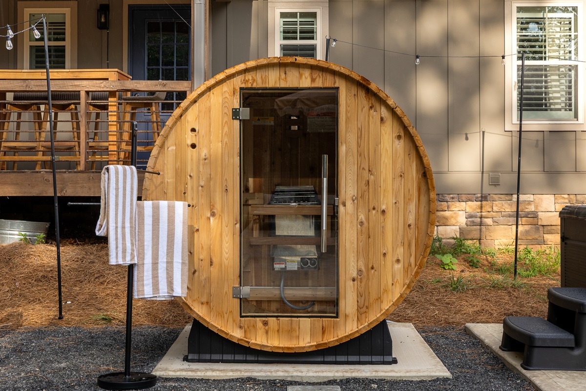 The barrel sauna, your private space to detox, reset, and reconnect with yourself.

